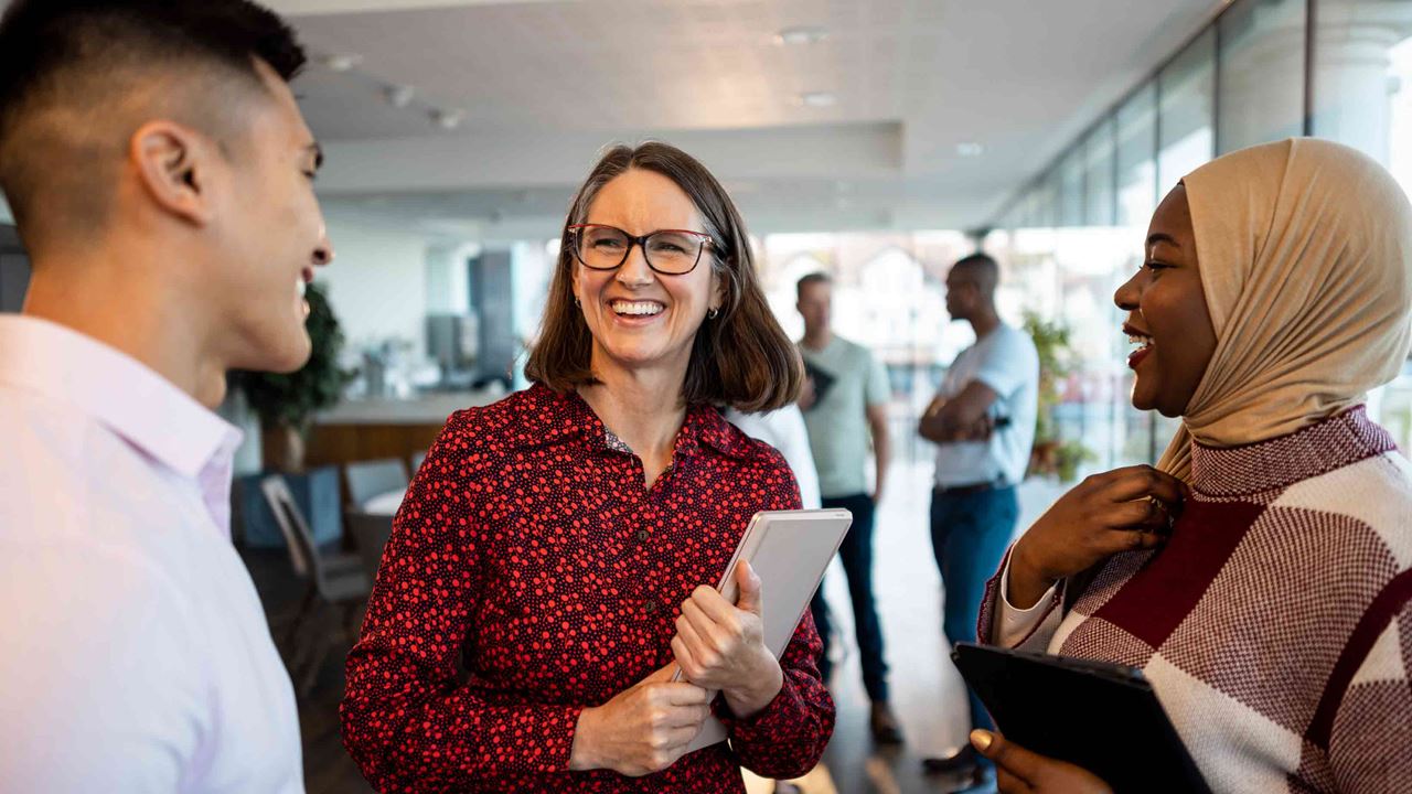 smiling-team-diverse-employees